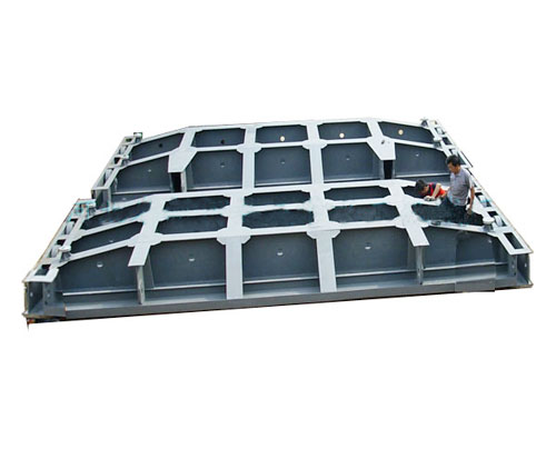 1681546130129408.jpg 平面定輪鋼閘門10mX9.5m.jpg